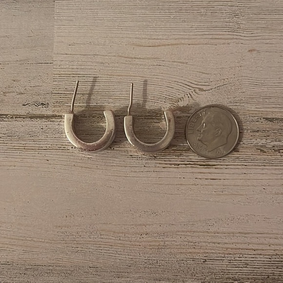 Lois Hill Silver Braided Half Hoop Earrings. - Picture 3 of 6